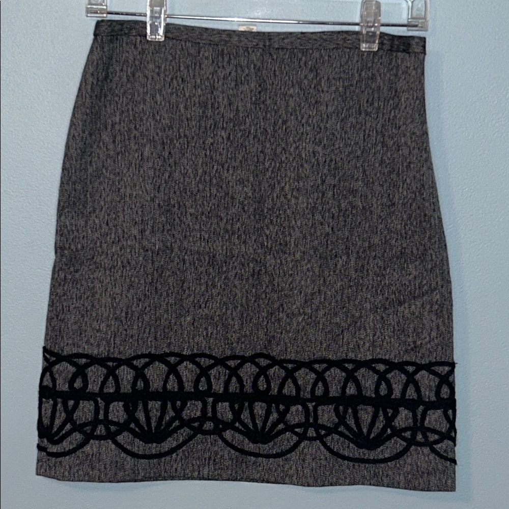 LOFT Gray and Black Pencil Mini Skirt, 8